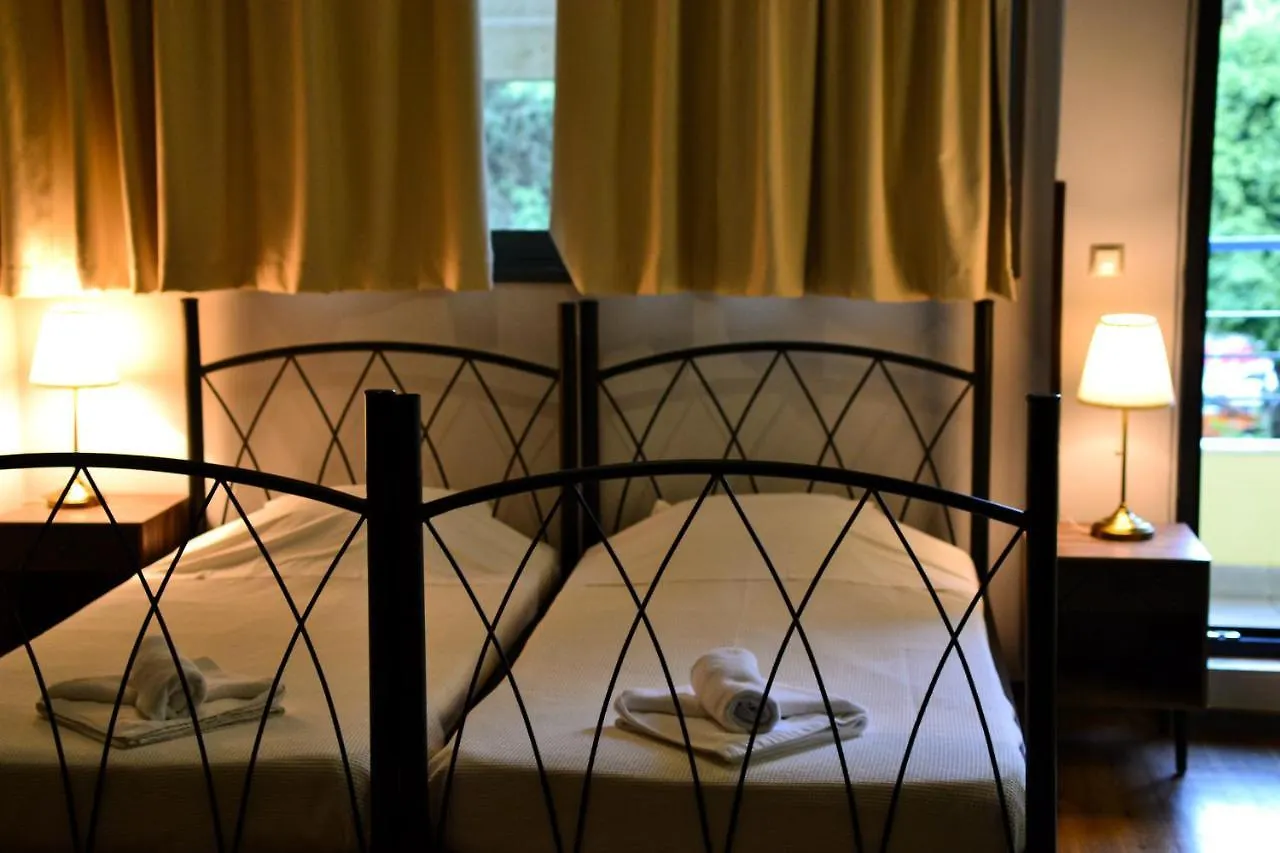 *** Πανσιόν Rent Rooms Thessaloniki  Ελλάδα