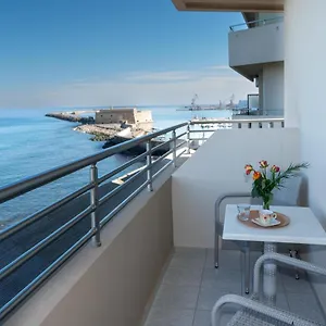 Hotel Kronos **