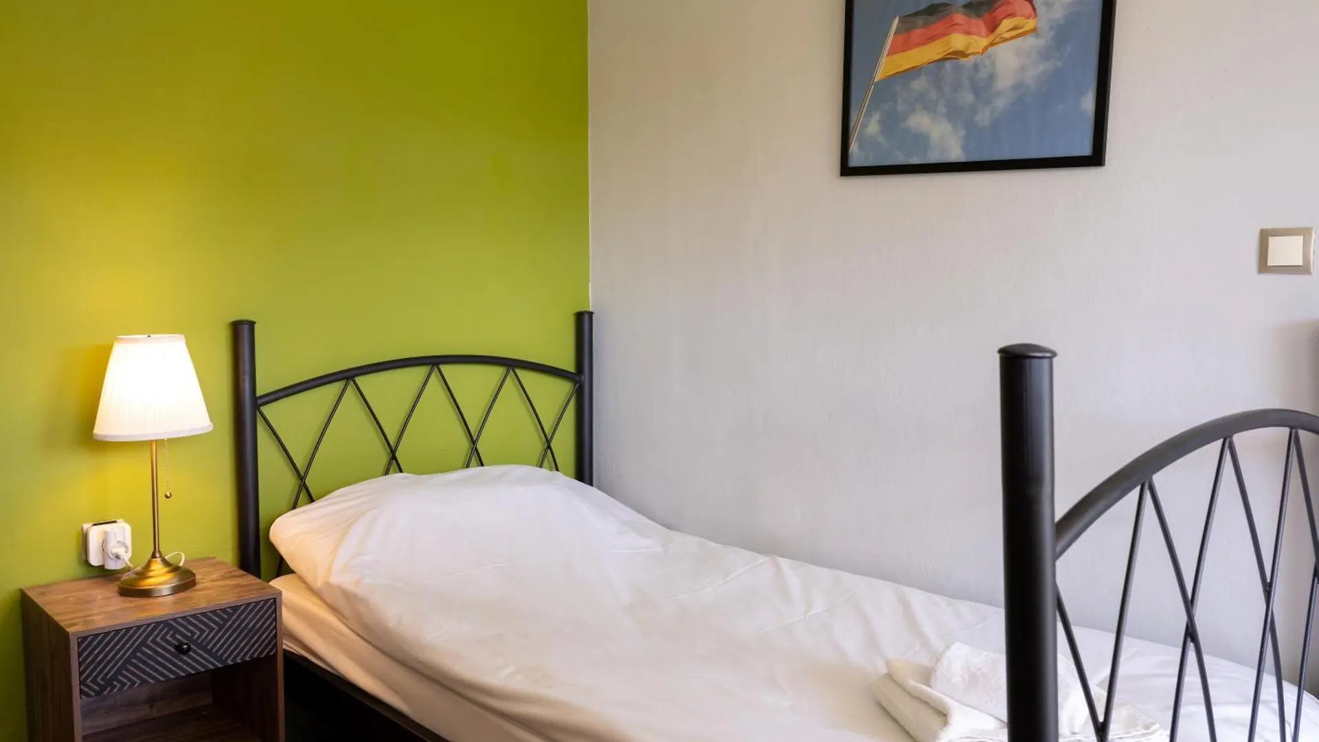 *** Guest house Rentrooms Thessaloniki Greece